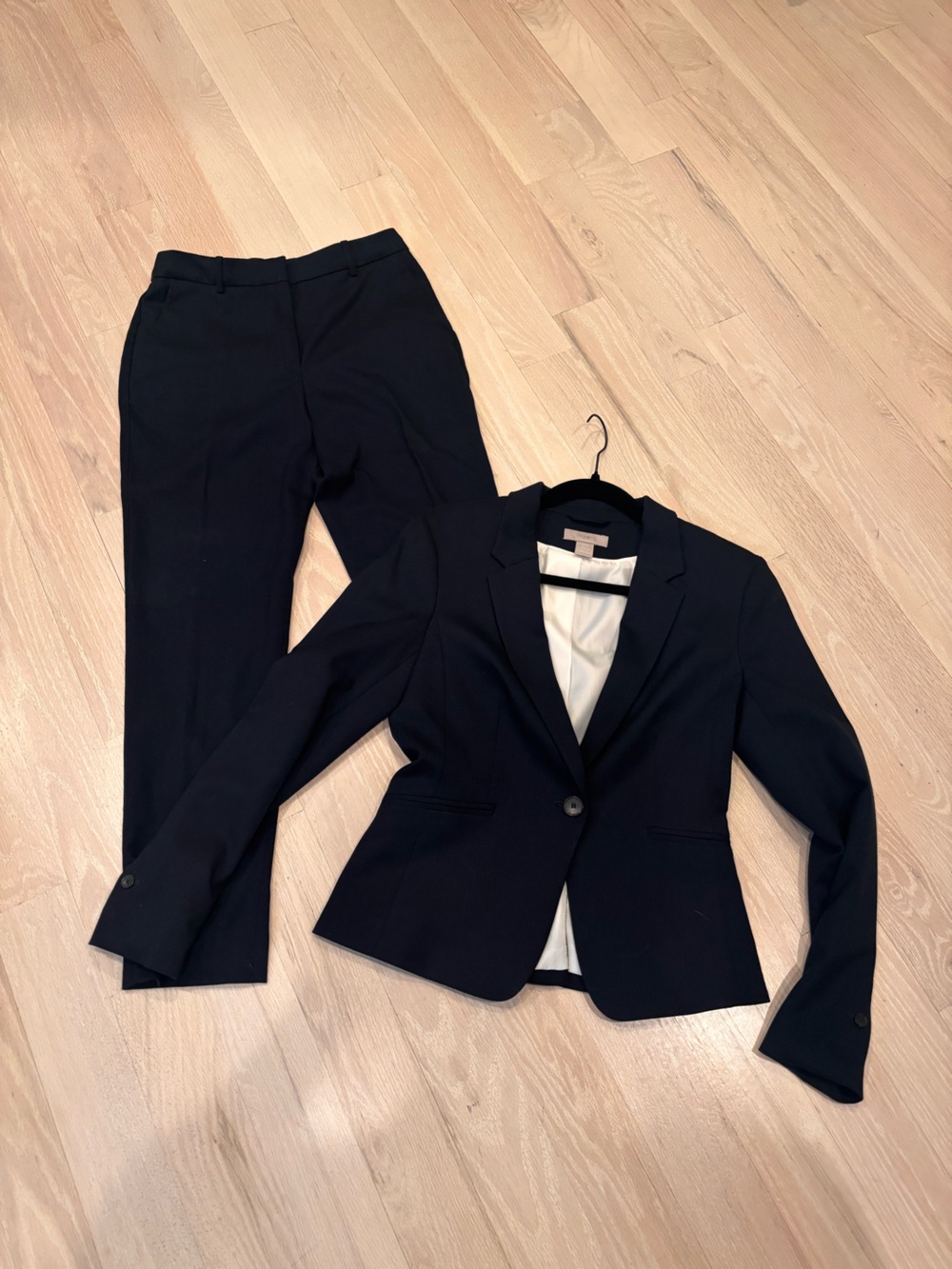 H&M Navy Suit - Matching Blazer (XS) and Pant (4)